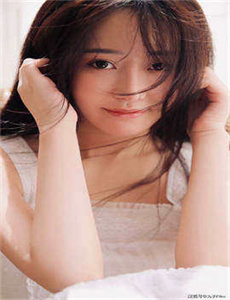 《美女被挠脚心视频-男人狂躁进女人免费视频公交》