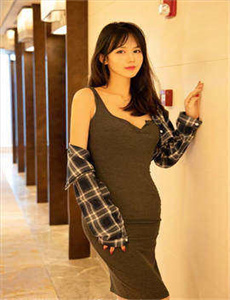 《谜砂电视剧全集-掀起衣服含着乳》